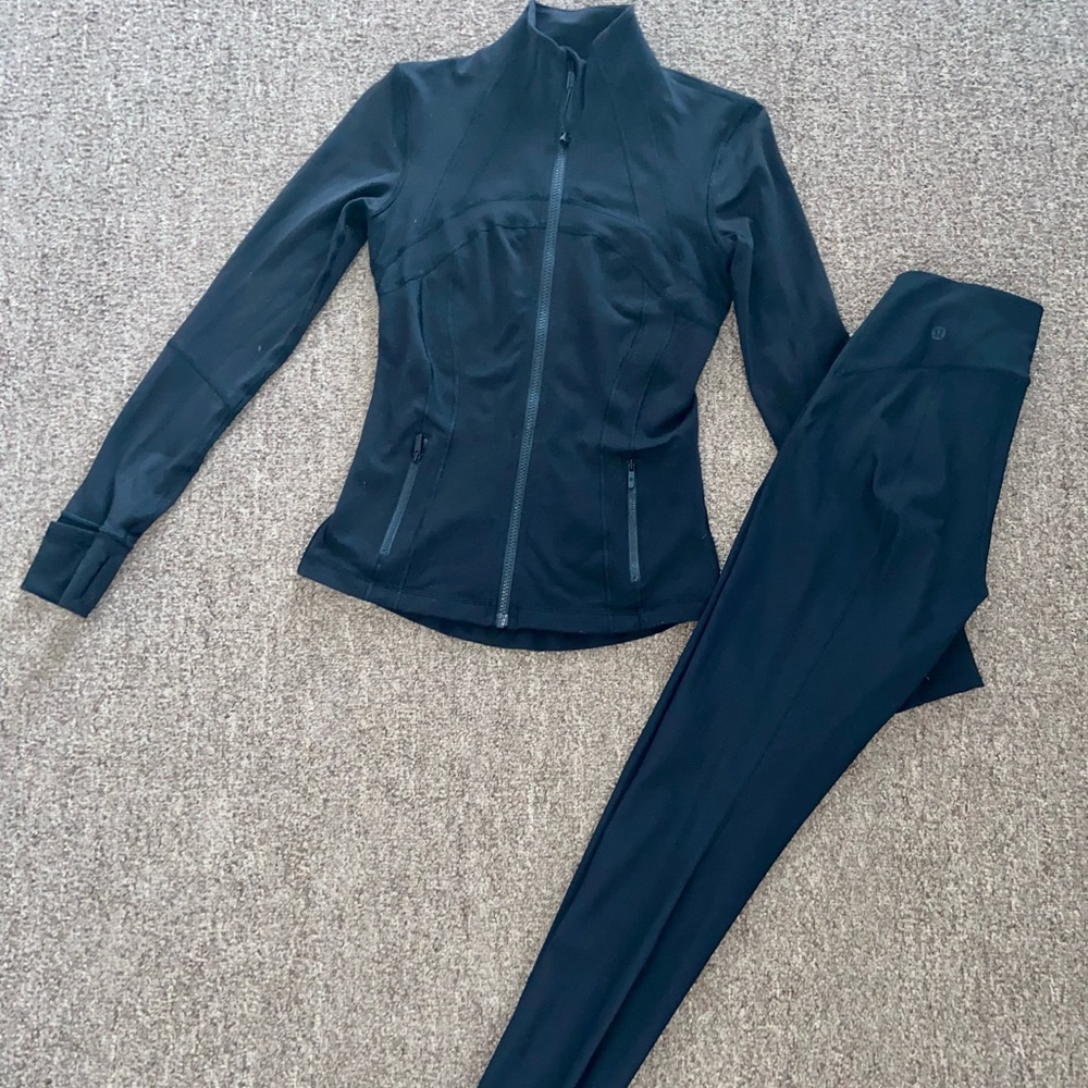Women’s Lulu Lemon Jacket And Pants Size 4